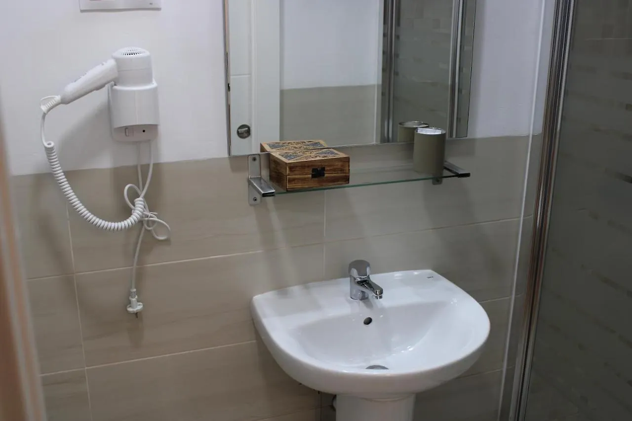 מאלגה Fan Rooms Galvez בית הארחה