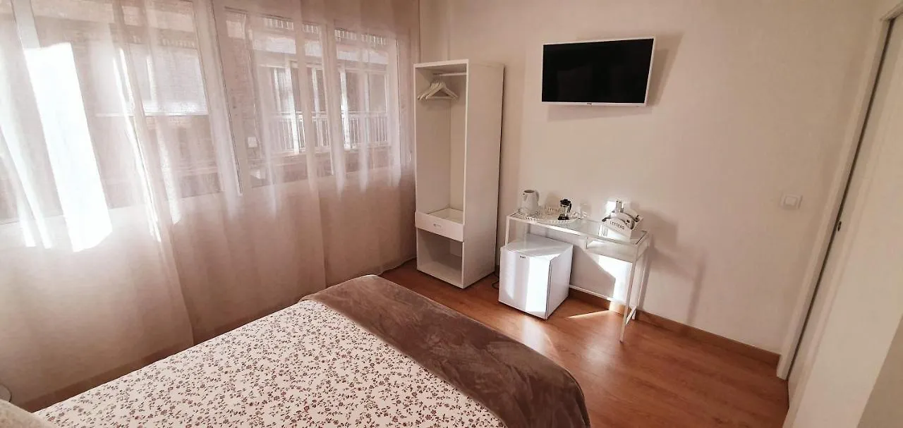 מאלגה Fan Rooms Galvez