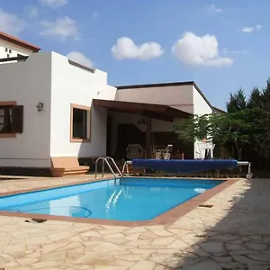 Hostal La Oliva Inn